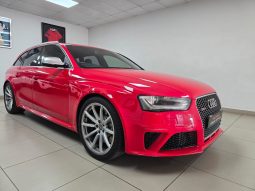 AUDI RS 4 AVANT QUATT STRONIC 2013